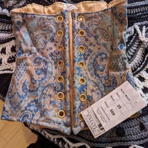 25" Damsel in this Dress wench corset